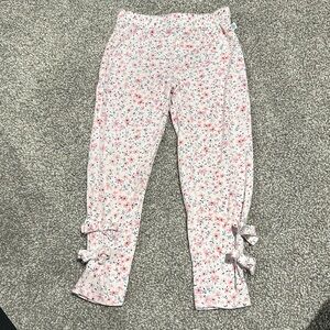 Posh Peanut Floral leggings with bows on ankles size‎ 2T